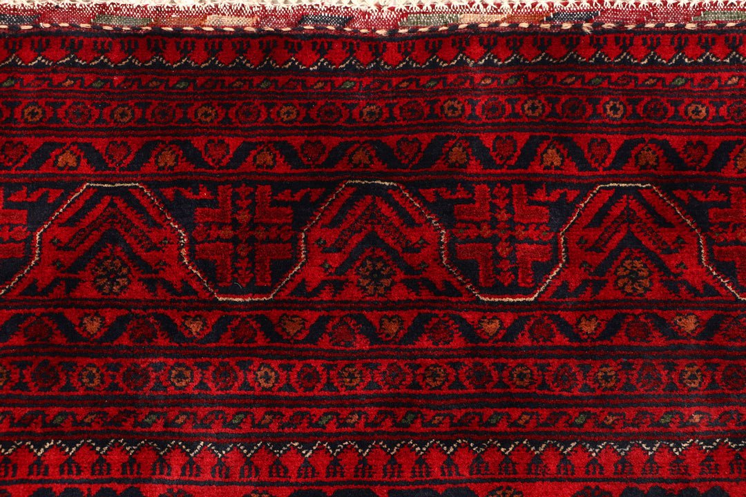 Dark Red Khal Mohammadi 4' 9 x 6' 4 - No. 68914