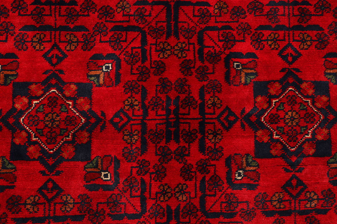 Dark Red Khal Mohammadi 4' 9 x 6' 4 - No. 68914