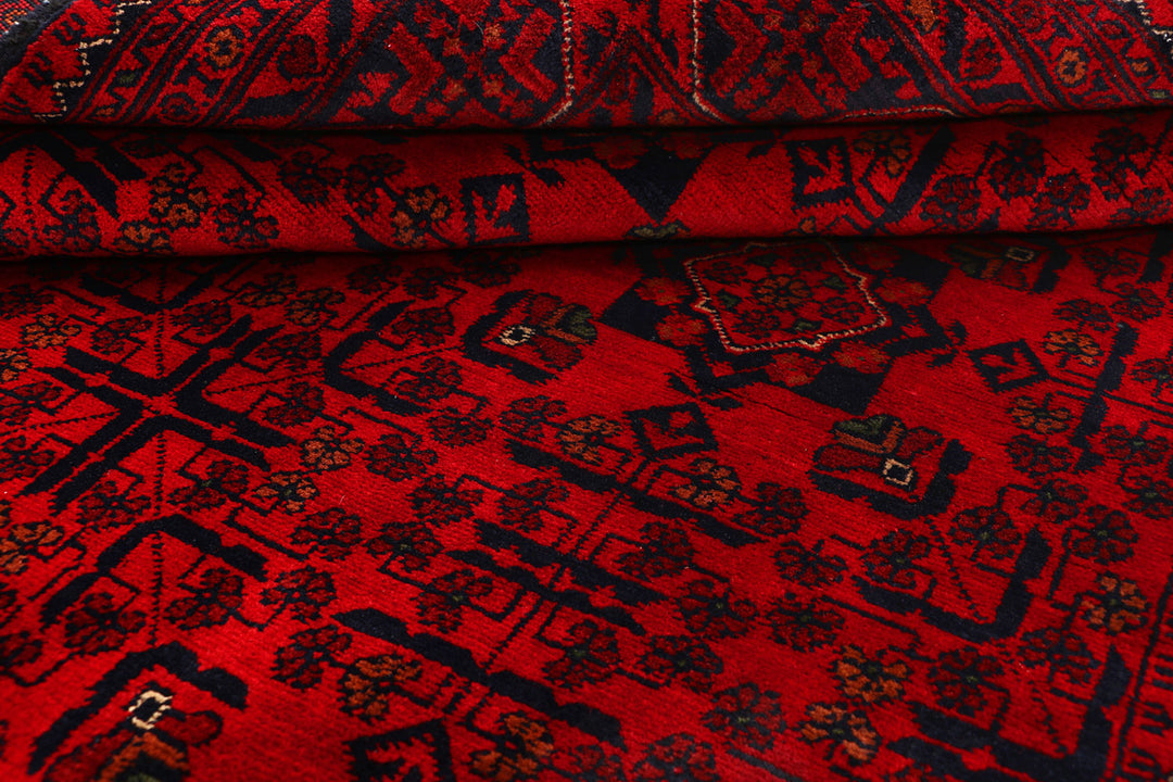 Dark Red Khal Mohammadi 4' 9 x 6' 4 - No. 68914