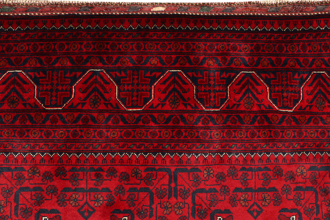 Dark Red Khal Mohammadi 4' 9 x 6' 6 - No. 68915