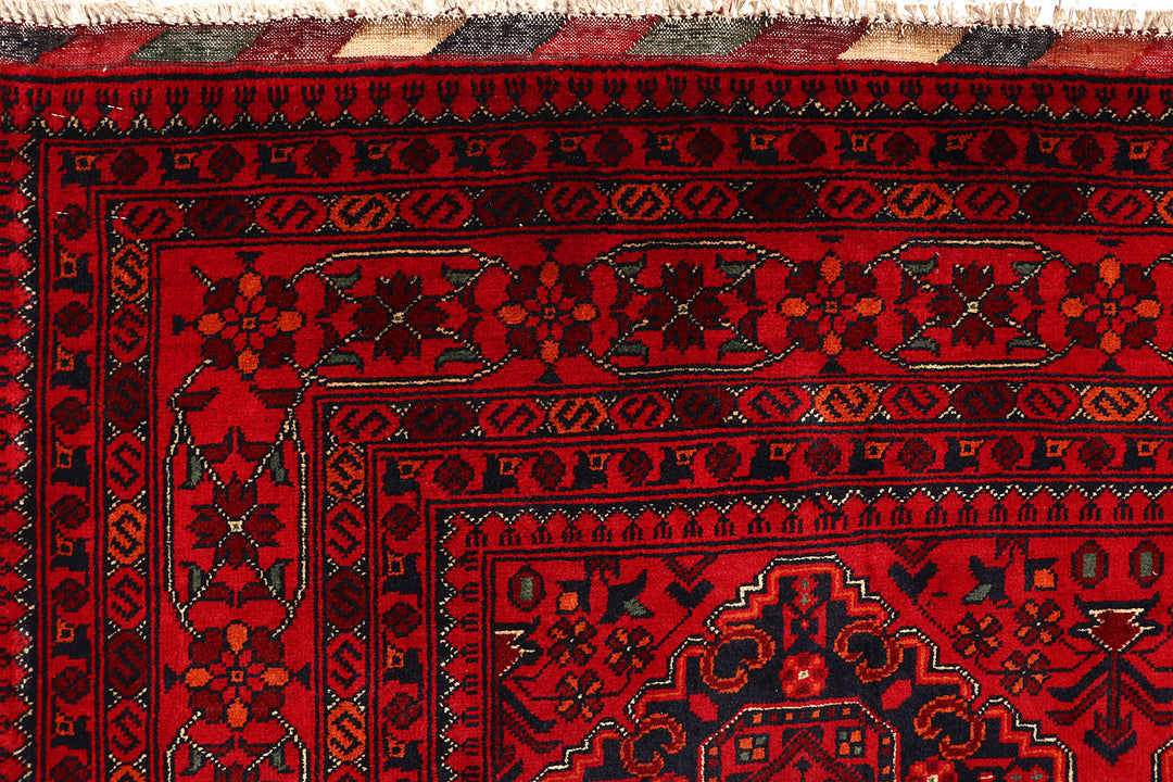 Dark Red Khal Mohammadi 4' 11 x 6' 3 - No. 68916