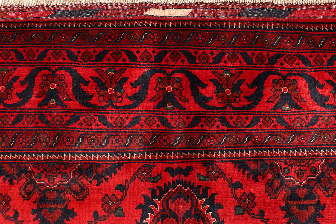 Red Khal Mohammadi 8'  1" x 11'  1" - No. QA13811