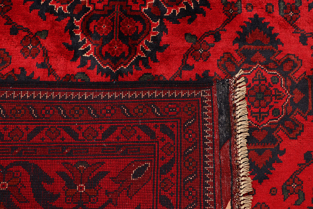 Red Khal Mohammadi 8'  1" x 11'  1" - No. QA13811