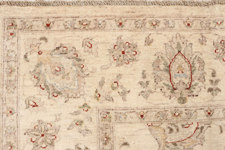Blanched Almond Ziegler 7' 10 x 9' 8 - No. 69091 - ALRUG Rug Store