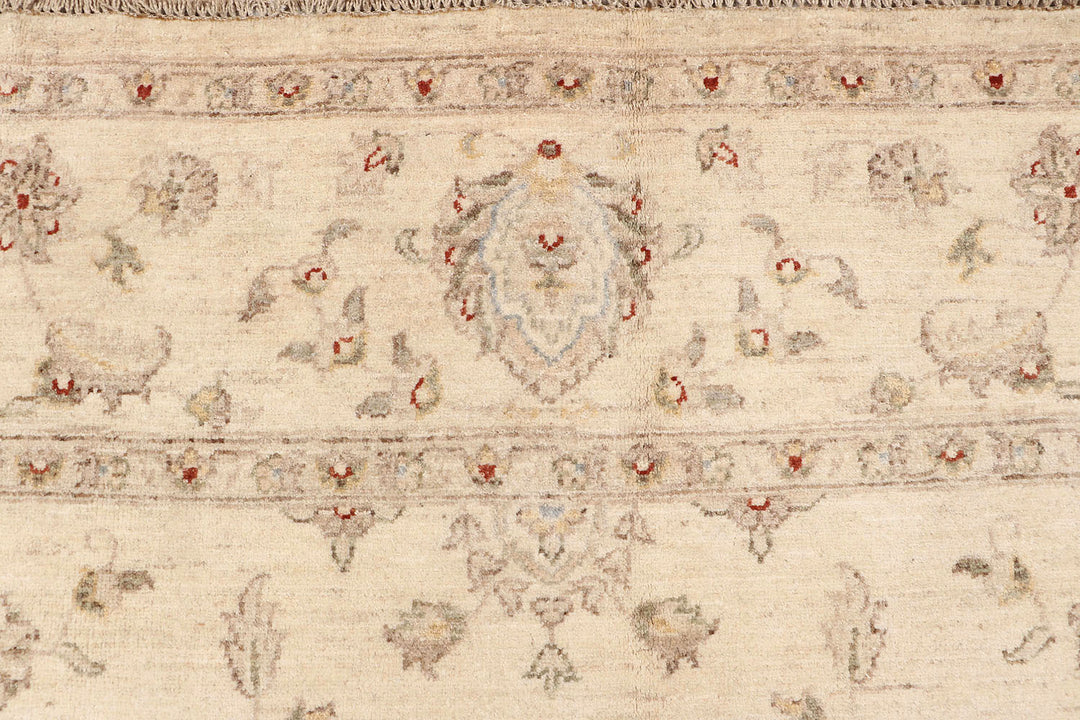 Blanched Almond Ziegler 7' 10 x 9' 8 - No. 69091 - ALRUG Rug Store
