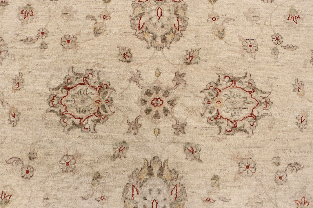 Blanched Almond Ziegler 7' 10 x 9' 8 - No. 69091 - ALRUG Rug Store