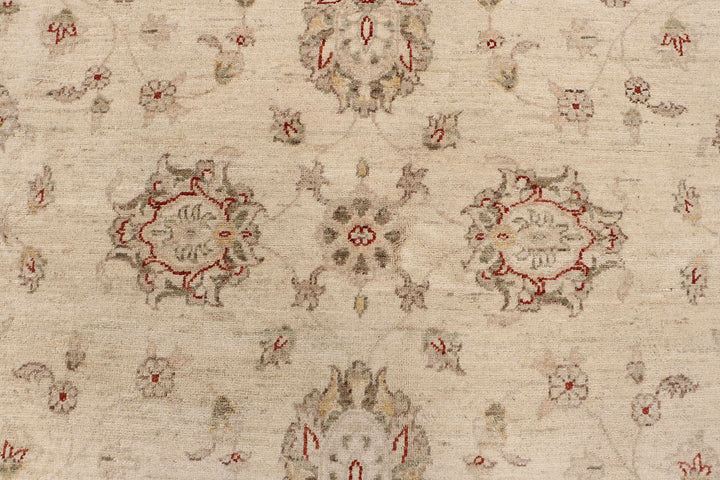 Blanched Almond Ziegler 7' 10 x 9' 8 - No. 69091 - ALRUG Rug Store