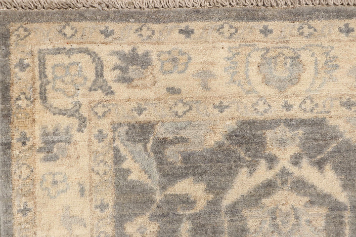 Dim Grey Ziegler 2' 6 x 9' 8 - No. 69106