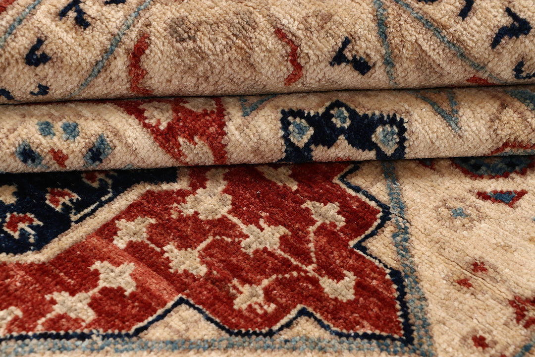 Bisque Mamluk 6' 7 x 9' 10 - No. 69110