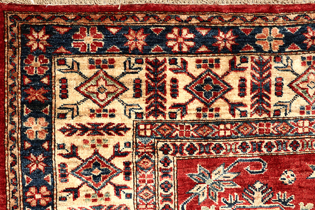 Firebrick Kazak 5' 8 x 8' - No. 69137