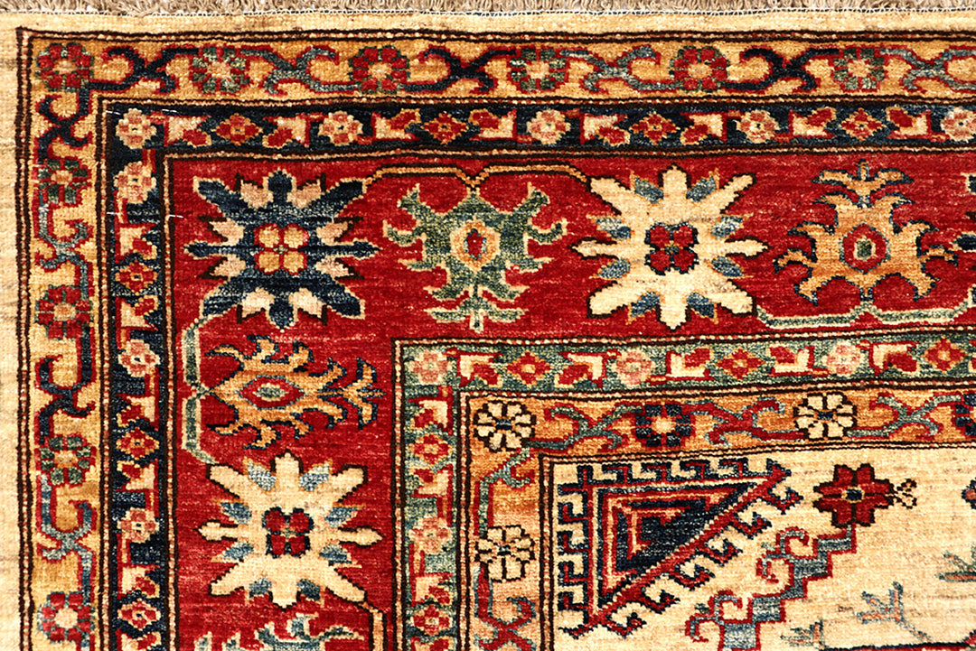 Cornsilk Kazak 5' x 6' 6 - No. 69139