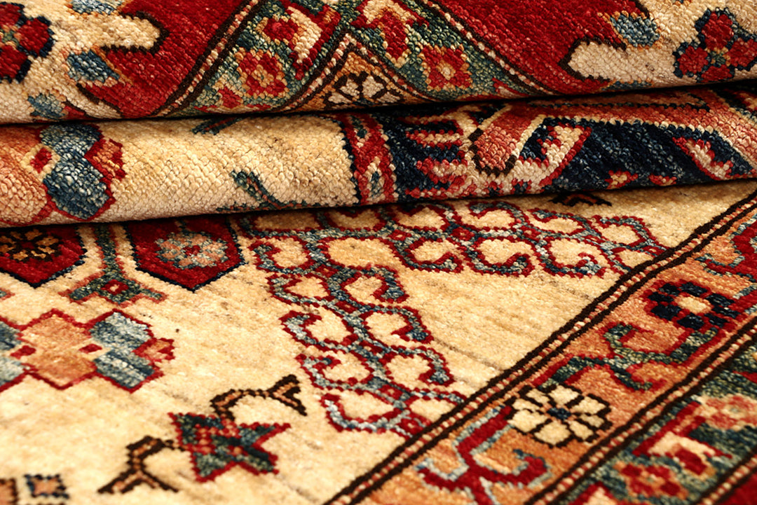 Cornsilk Kazak 5' x 6' 6 - No. 69139