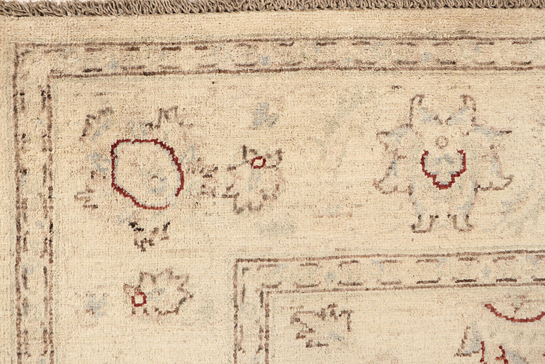 Bisque Oushak 5' 6 x 7' 9 - No. 69157