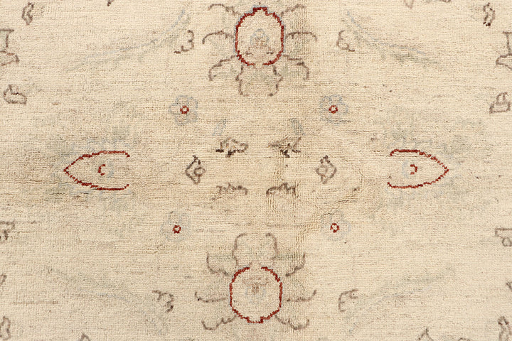 Bisque Oushak 5' 6 x 7' 9 - No. 69157