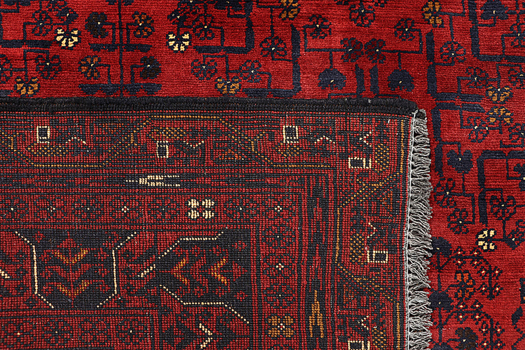 Dark Red Khal Mohammadi 4' 10 x 6' 5 - No. 69322