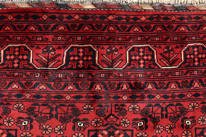 Maroon Khal Mohammadi 4'  9" x 5'  9" - No. QA52335