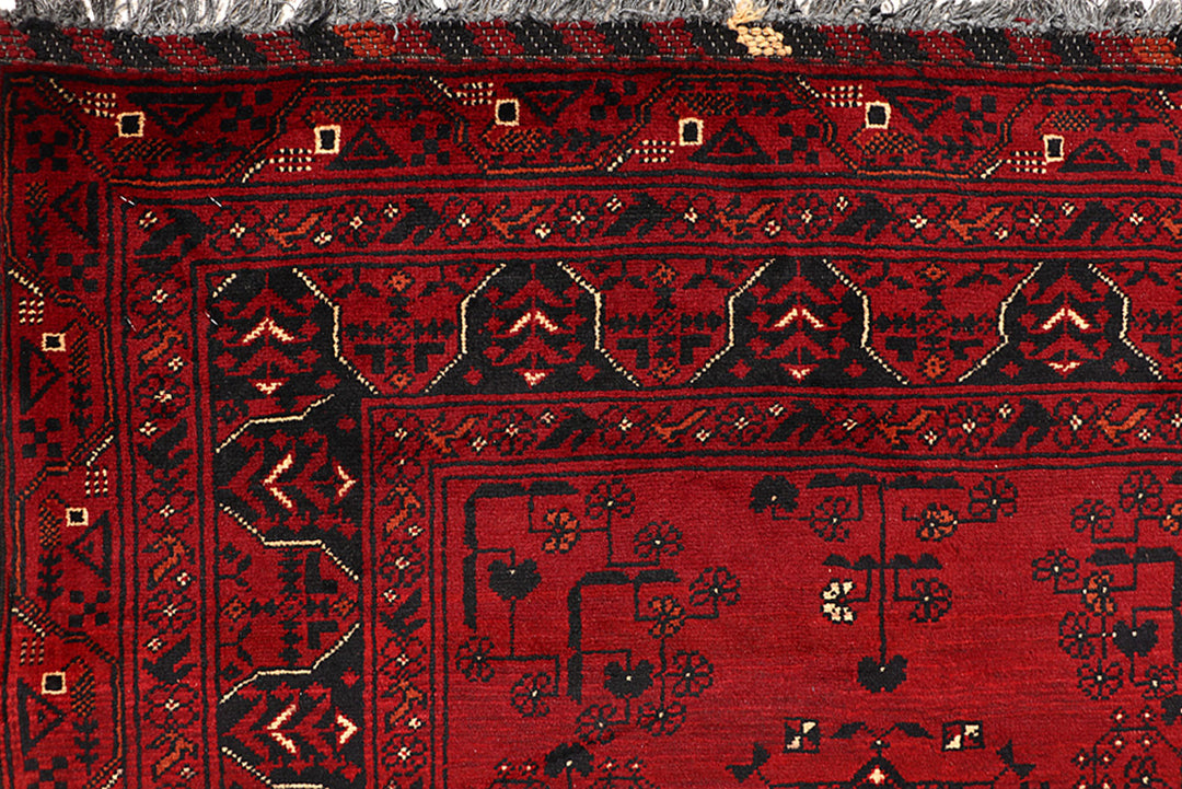 Firebrick Khal Mohammadi 4'  9" x 6'  3" - No. QA24341