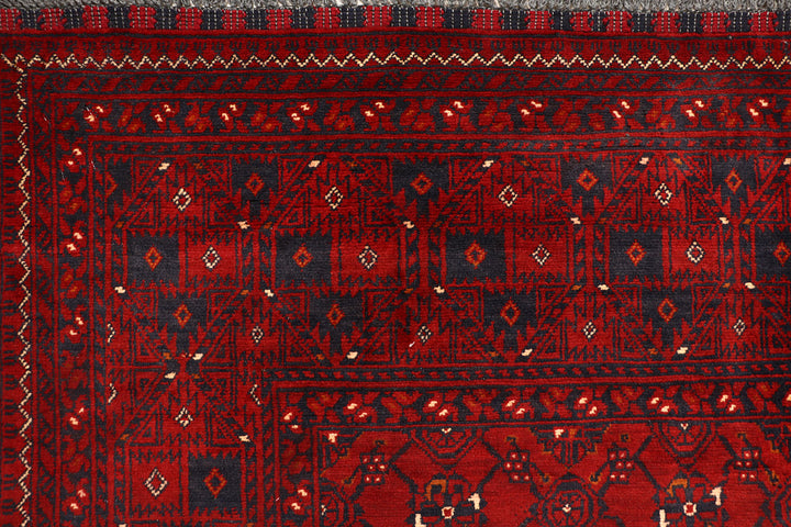 Maroon Khal Mohammadi 5'  x" 6'  3" - No. QA82009