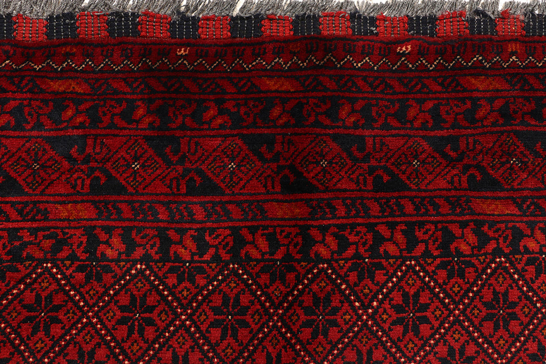 Maroon Khal Mohammadi 4'  11" x 6'  5" - No. QA73330