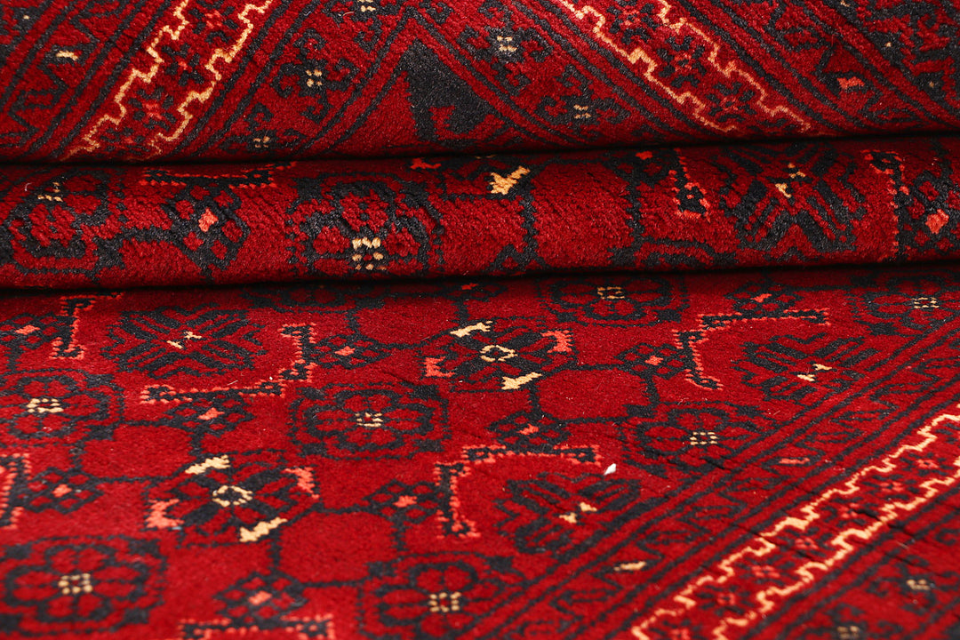 Dark Red Khal Mohammadi 4' 9 x 6' 4 - No. 69402