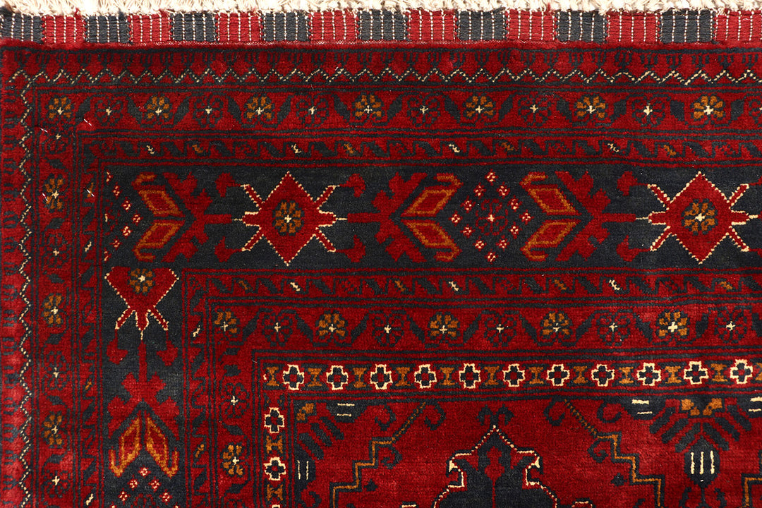 Maroon Khal Mohammadi 5'  10" x 7'  8" - No. QA42593