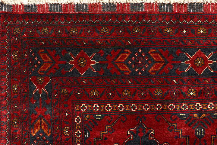 Maroon Khal Mohammadi 5'  10" x 7'  8" - No. QA42593