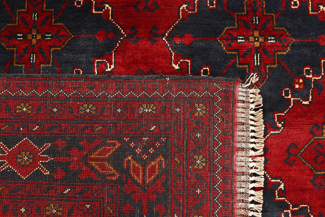 Maroon Khal Mohammadi 5'  10" x 7'  8" - No. QA42593