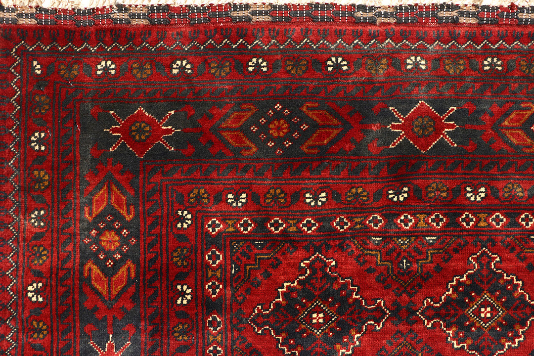 Maroon Khal Mohammadi 5'  7" x 7'  8" - No. QA19094