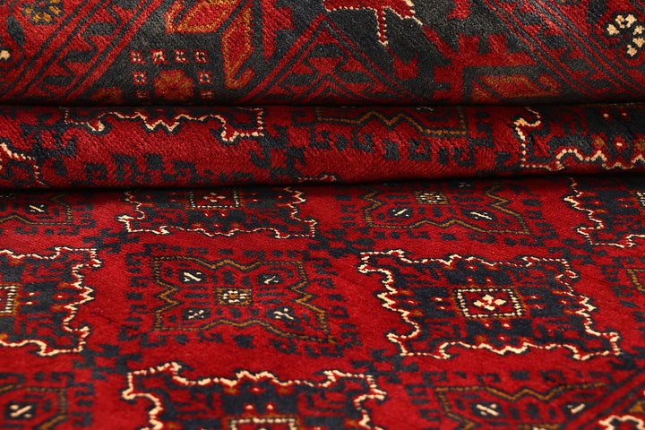 Maroon Khal Mohammadi 5'  7" x 7'  8" - No. QA19094