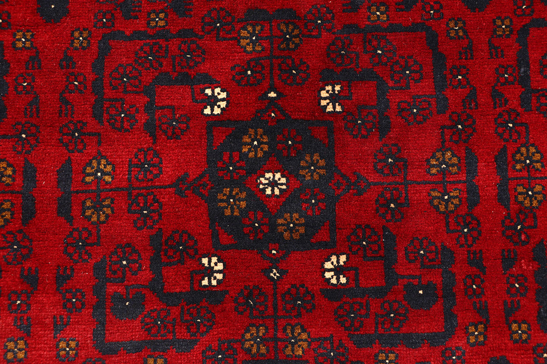 Maroon Khal Mohammadi 6'  7" x 9'  7" - No. QA63884