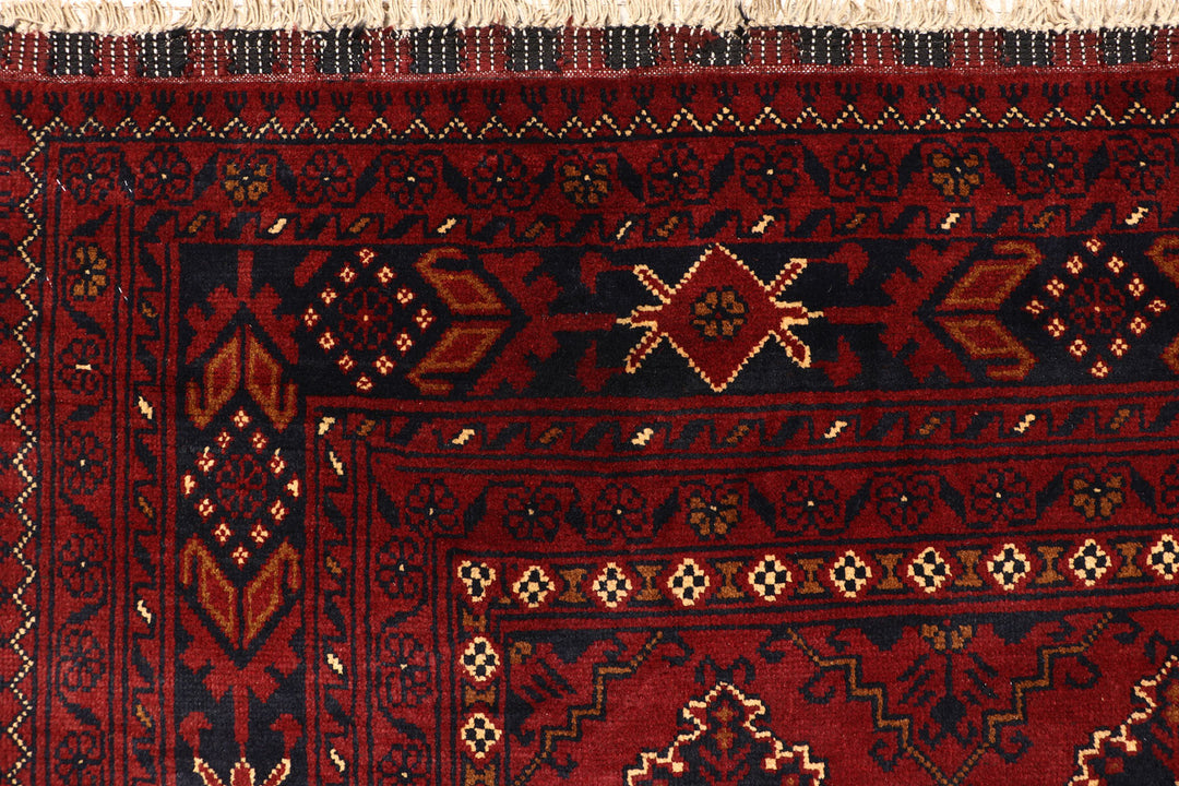 Maroon Khal Mohammadi 6'  5" x 9'  2" - No. QA56784