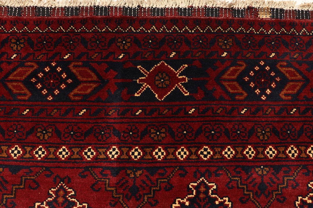 Maroon Khal Mohammadi 6'  5" x 9'  2" - No. QA56784