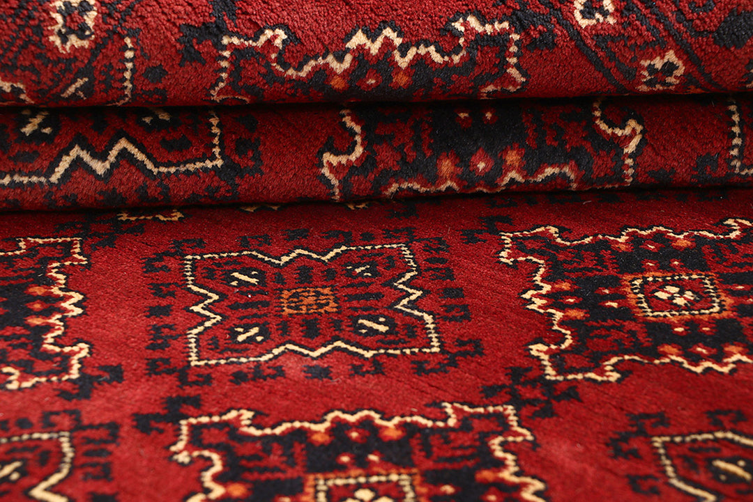 Maroon Khal Mohammadi 6'  6" x 9'  7" - No. QA42142