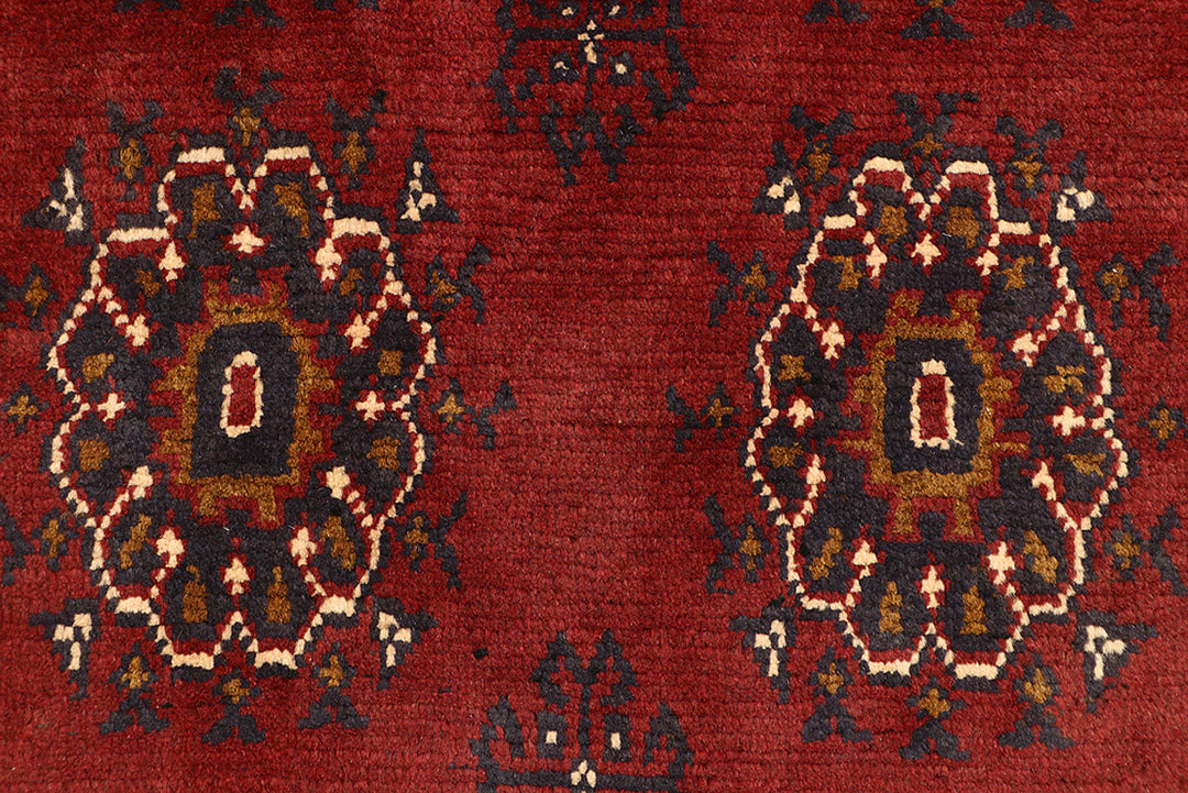 Dark Red Khal Mohammadi 2' 9 x 6' 5 - No. 69471