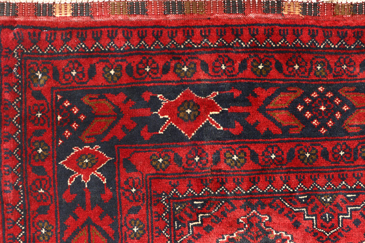 Dark Red Khal Mohammadi 2' 11 x 6' 8 - No. 69504