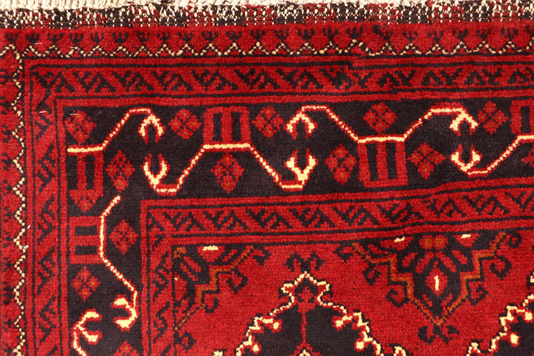 Dark Red Khal Mohammadi 2' 10 x 6' 4 - No. 69513