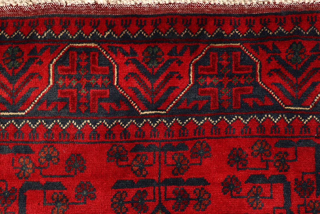 Red Khal Mohammadi 2'  5" x 8'  10" - No. QA13933