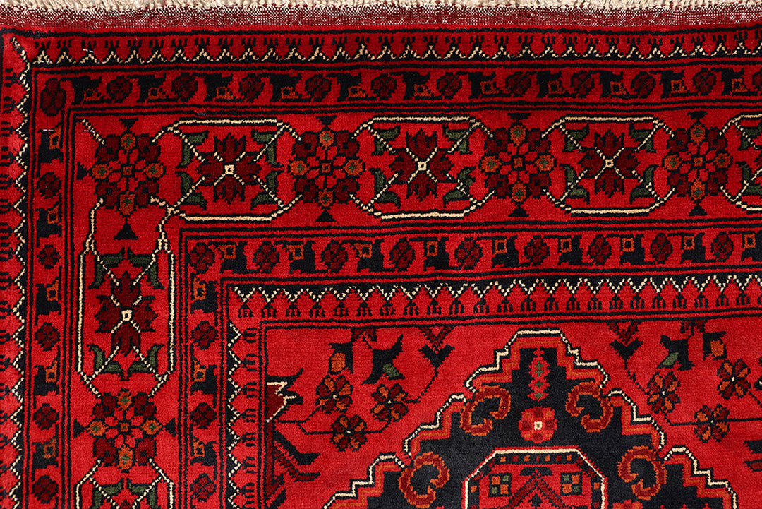 Dark Red Khal Mohammadi 4' 11 x 6' 8 - No. 69602