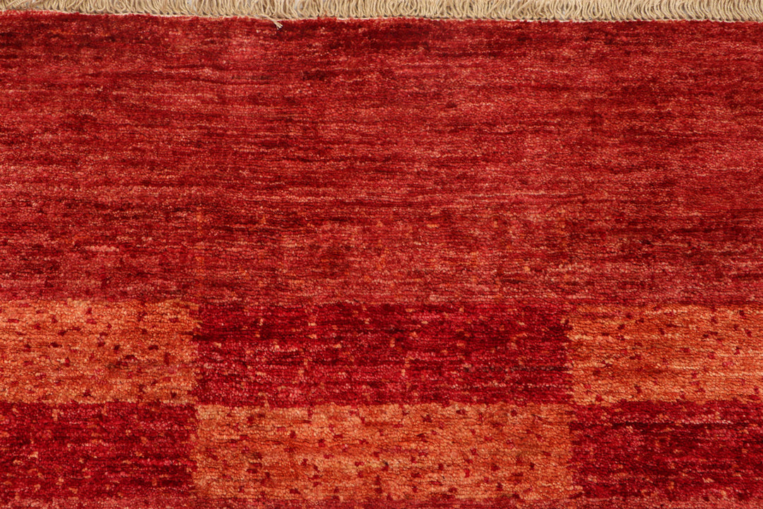 Firebrick Gabbeh 4' 11 x 6' 5 - No. 69937