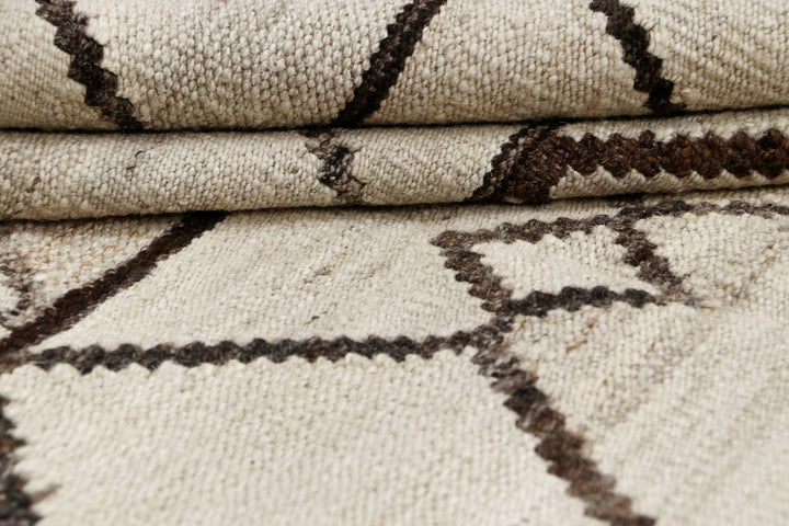 Multi Colored Kilim 8' 6 x 9' 11 - No. 70027