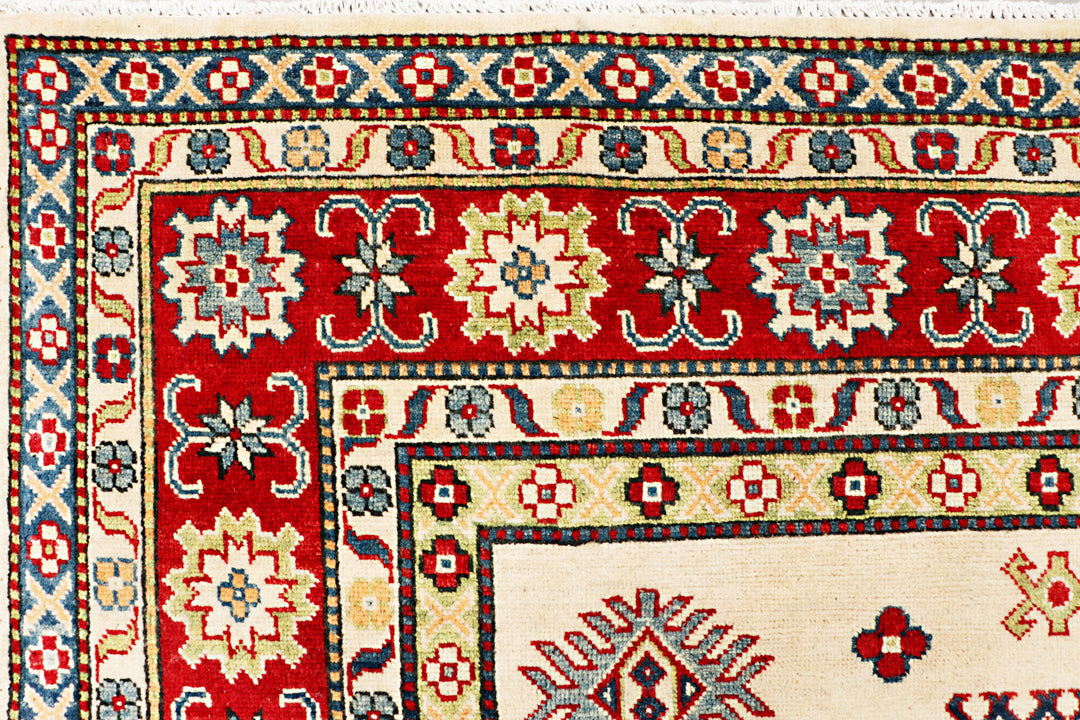 Blanched Almond Kazak 6' 9 x 9' 10 - No. 70271