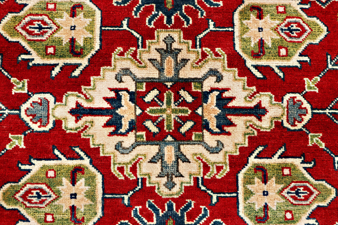 Dark Red Kazak 5' 1 x 6' 9 - No. 70298