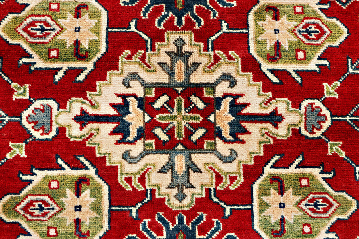 Dark Red Kazak 5' 1 x 6' 9 - No. 70298