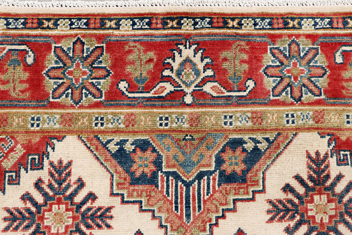 Blanched Almond Kazak 5' 2 x 7' 1 - No. 70300