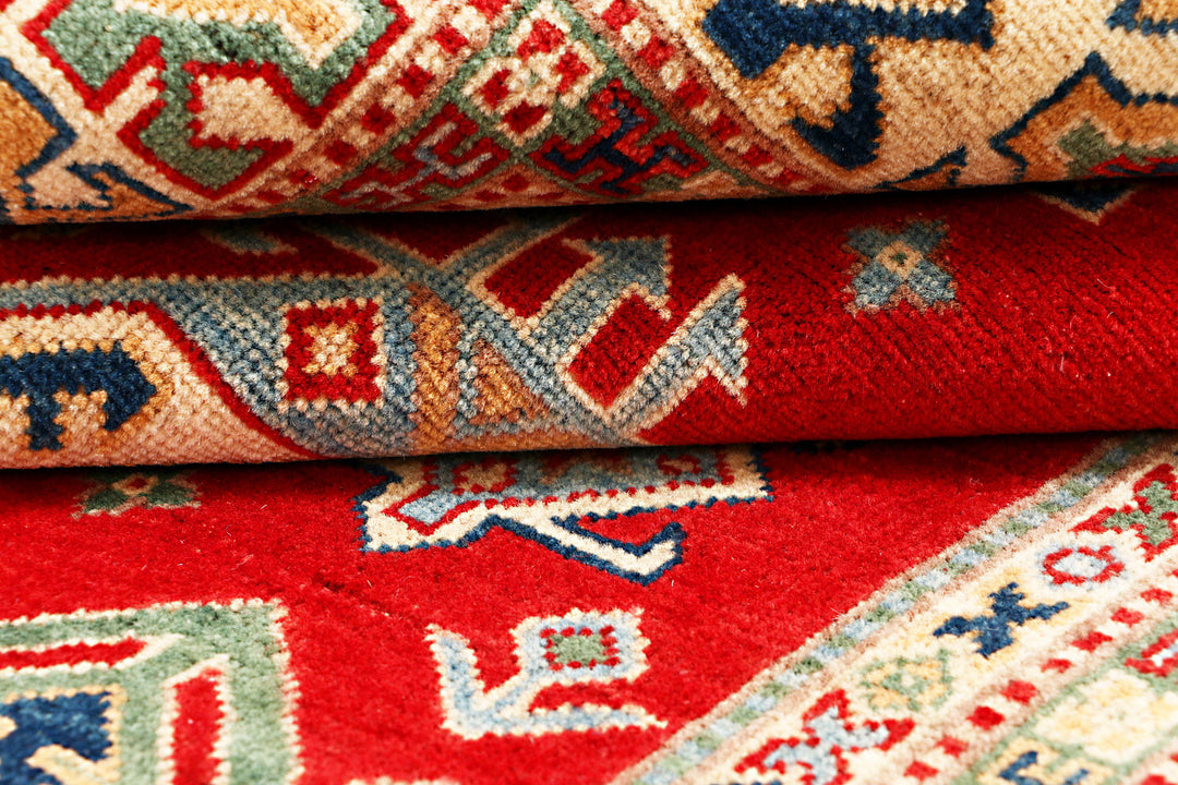 Firebrick Kazak 4' 10 x 6' 7 - No. 70304