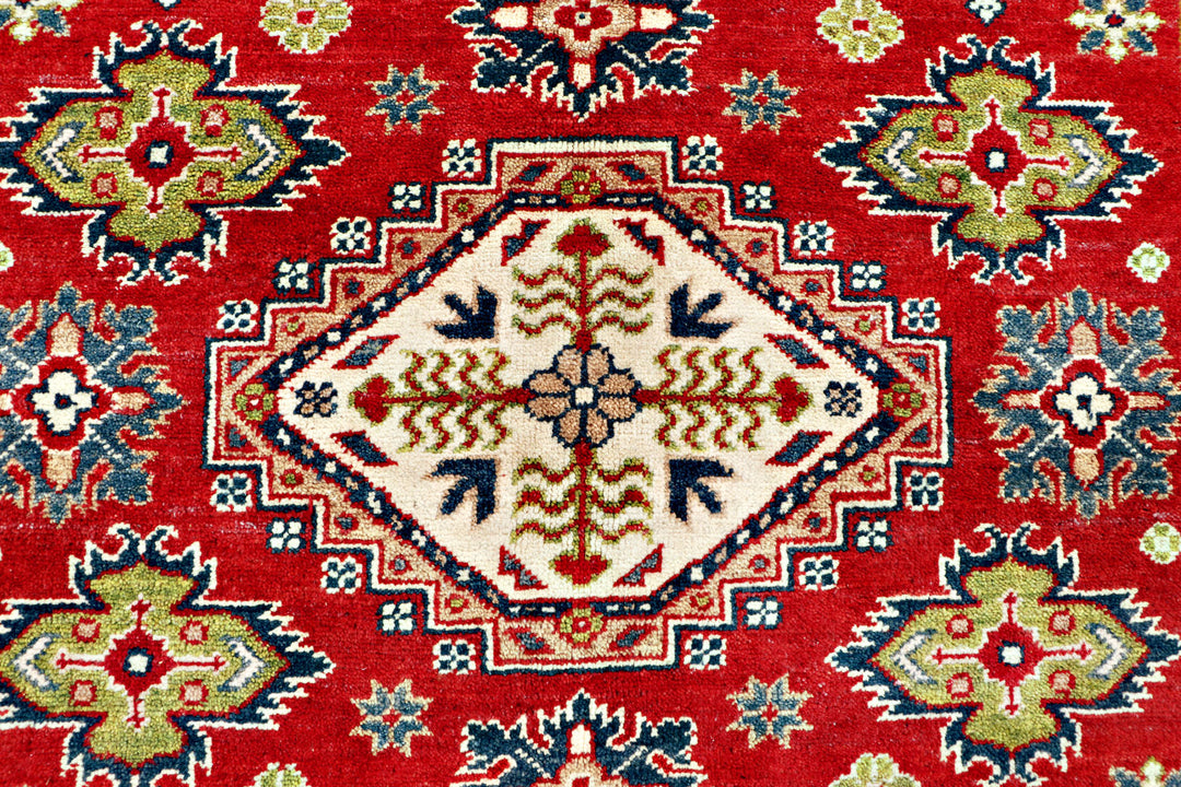 Firebrick Kazak 4' 11 x 6' 7 - No. 70309