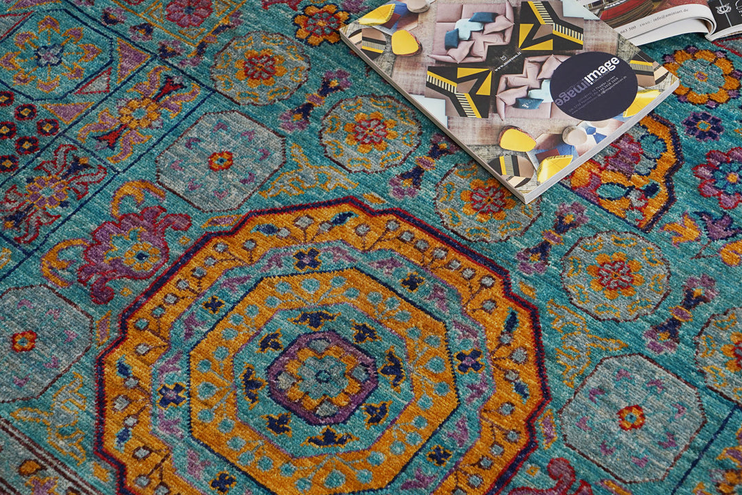 Aqua Mamluk 8'  11" x 11'  8" - No. QA22297