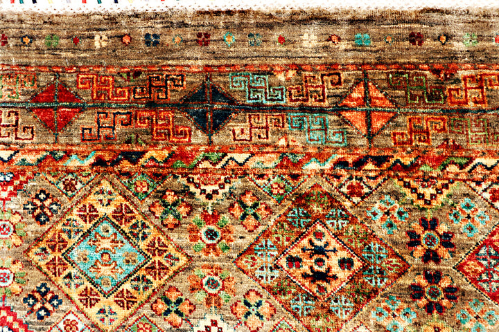 Tan Kazak 5' x 6' 8 - No. 70865