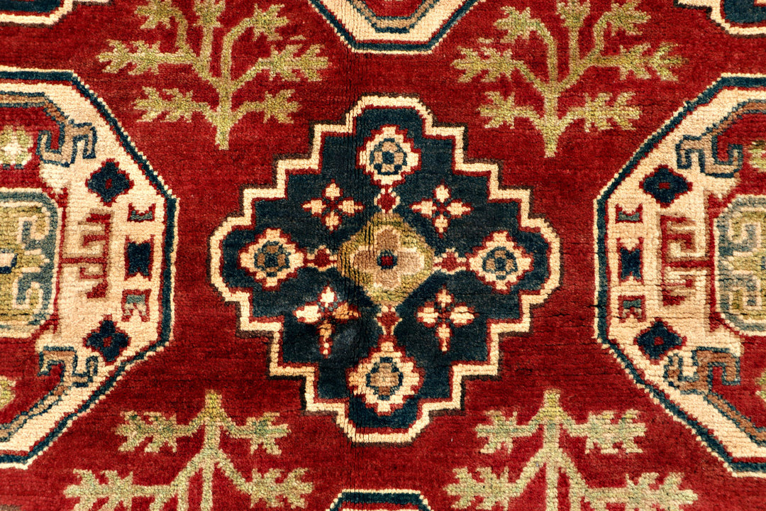 Firebrick Kazak 4' 10 x 6' 8 - No. 71116