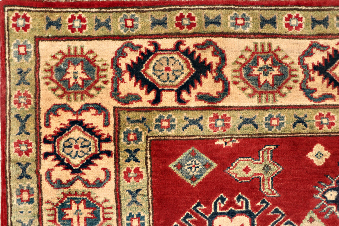 Firebrick Kazak 4' 11 x 5' 10 - No. 71125